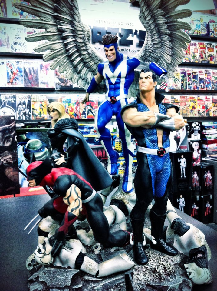 020613_DarkXMenStatue